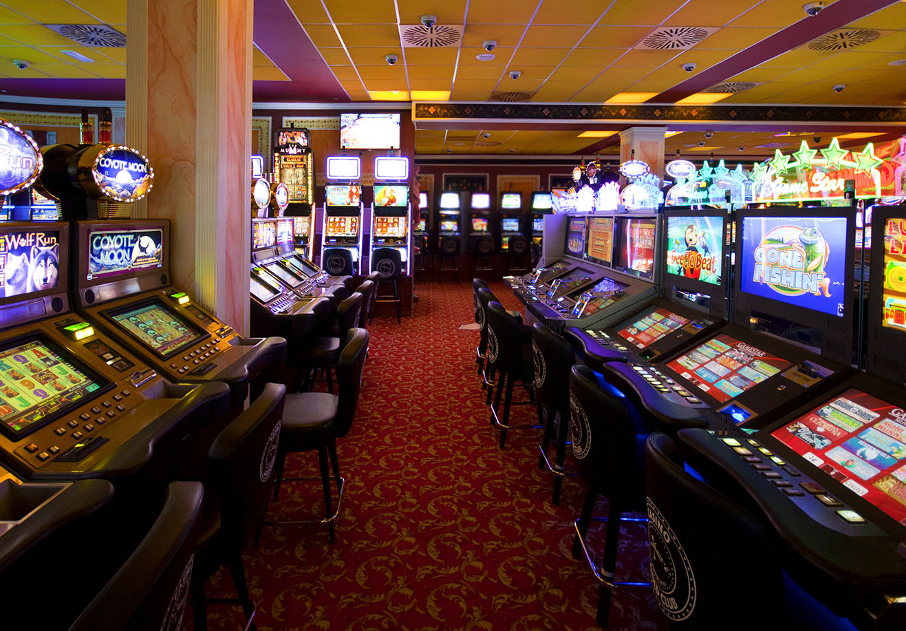 Клуб казино казино мобильная версия играть игровые автоматы в клубе вулкан